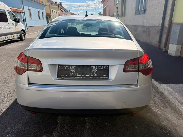 Citroen C5 2012 photo 2