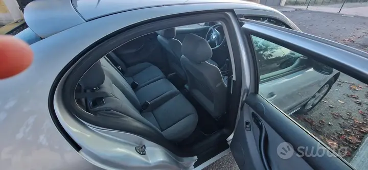 Seat Leon 2003 photo 5