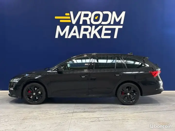 Skoda Octavia 2021 photo 2