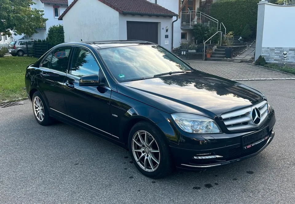 Mercedes-Benz C250