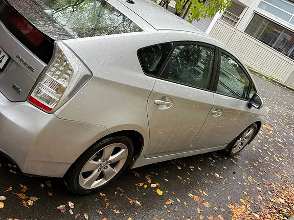 Toyota Prius 2010 photo 5