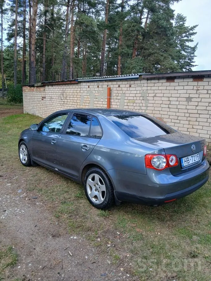 Volkswagen Jetta 2008 photo 2