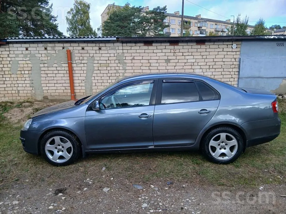 Volkswagen Jetta 2008 photo 3
