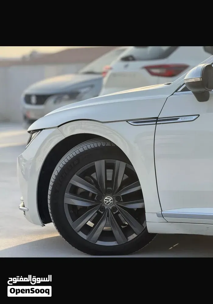 Volkswagen Arteon 2018 photo 2