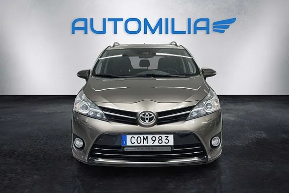 Toyota Verso 2016 photo 3