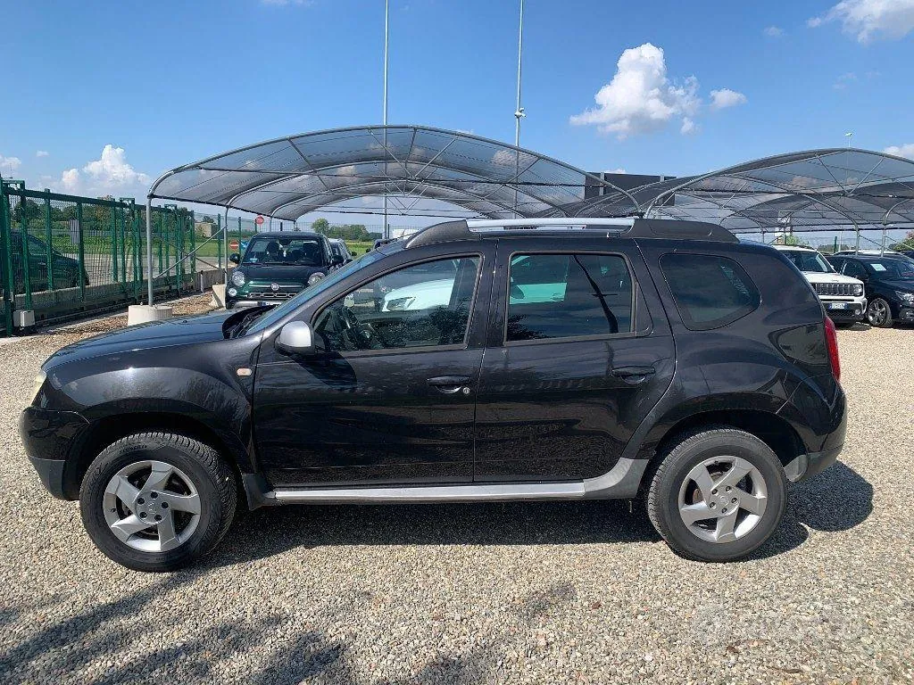 Dacia Duster 2012 photo 2