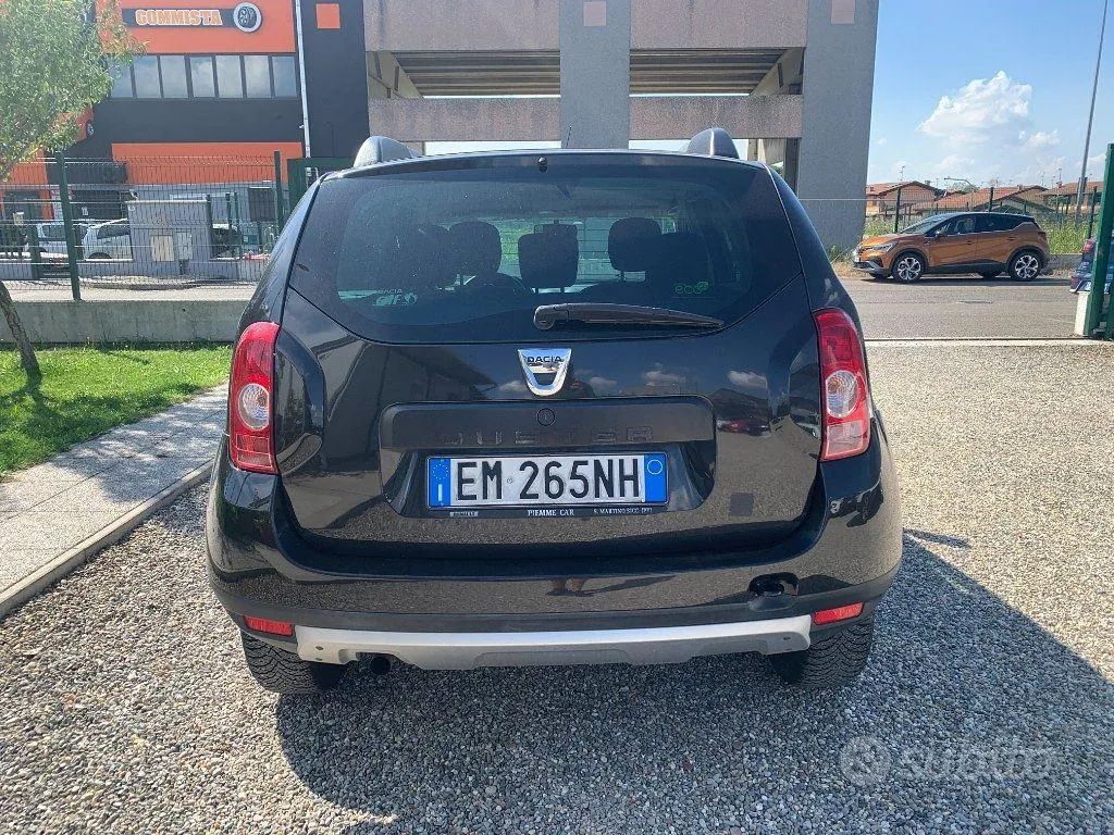 Dacia Duster 2012 photo 4
