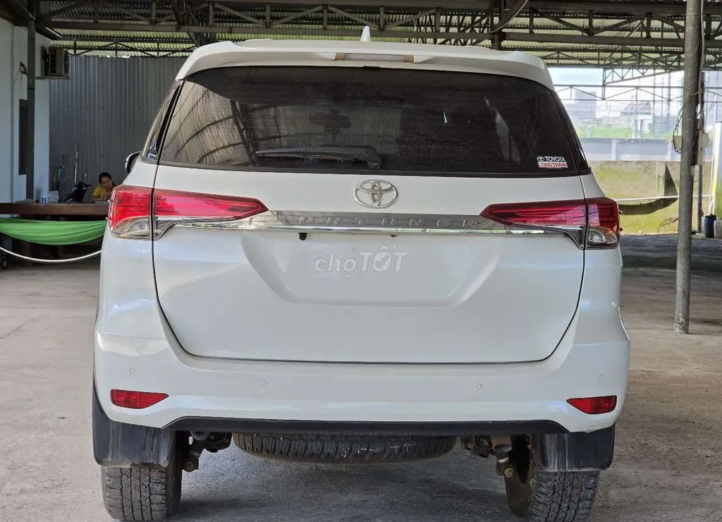 Toyota Fortuner 2025 photo 3
