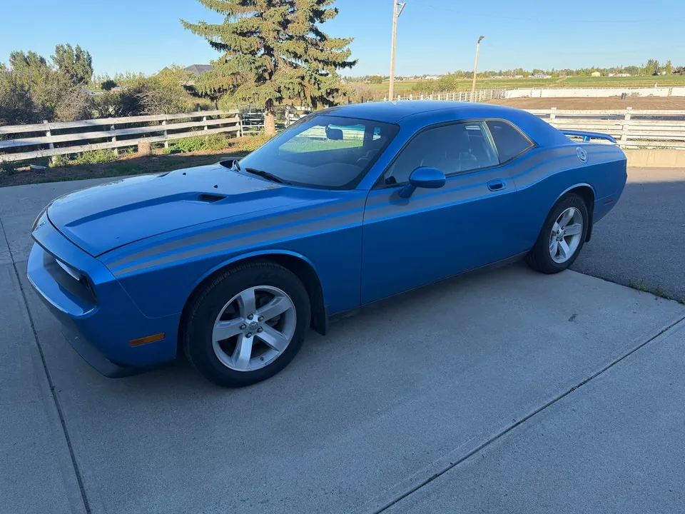 Dodge Challenger 2009 photo 2