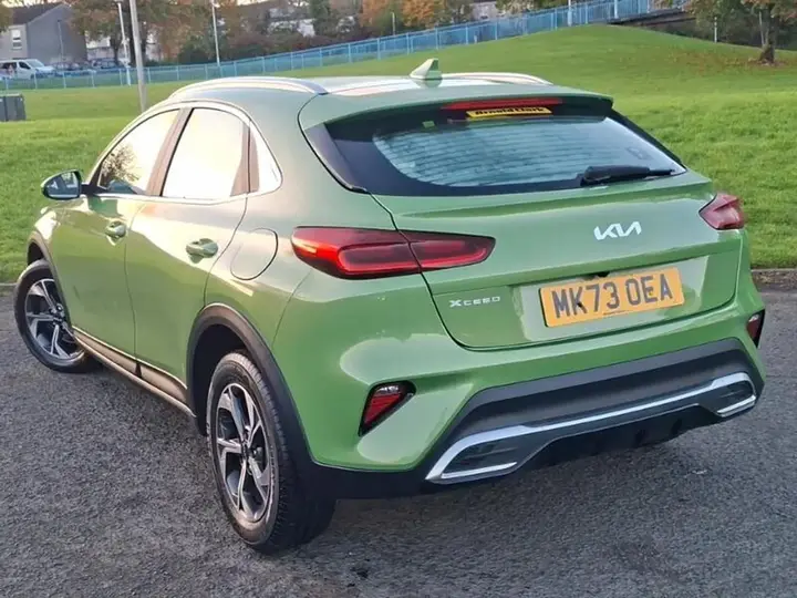 Kia Xceed 2023 photo 2