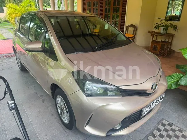 Toyota Vitz 2015 photo 5
