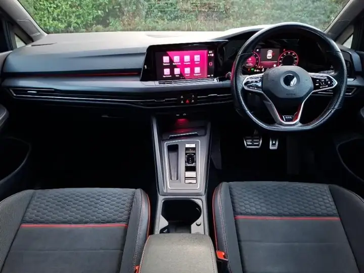 Volkswagen Golf 2021 photo 3