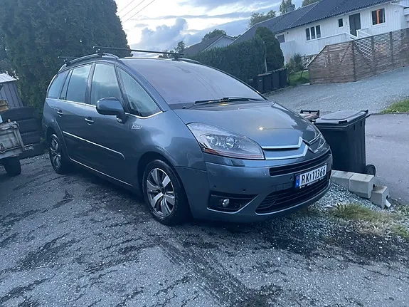 Citroen Grand C4 Picasso 2009 photo 2