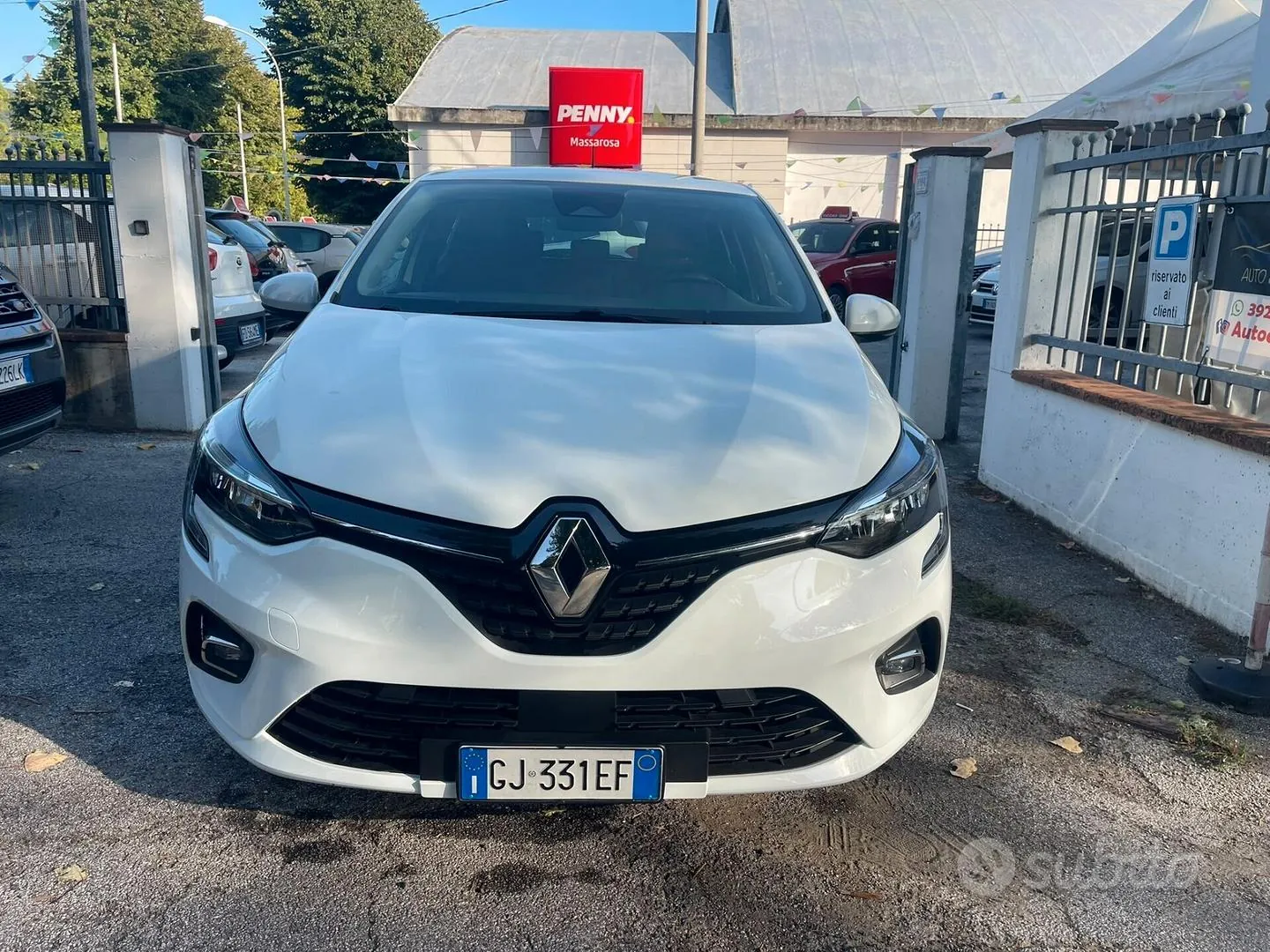 Renault Clio 2022 photo 2