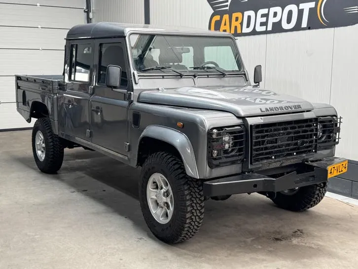 Land Rover Defender 2008 photo 3