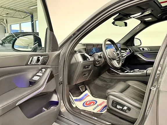 BMW X7 2023 photo 5