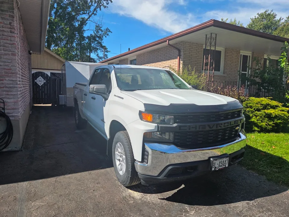 Chevrolet Silverado 1500 2021 photo 3