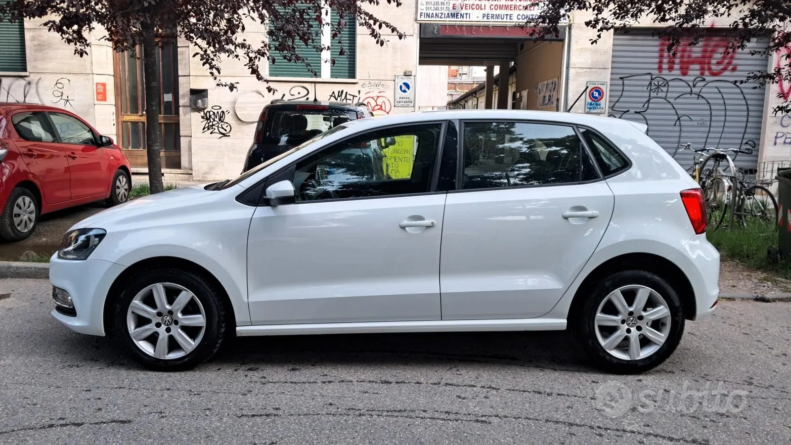 Volkswagen Polo 2014 photo 2