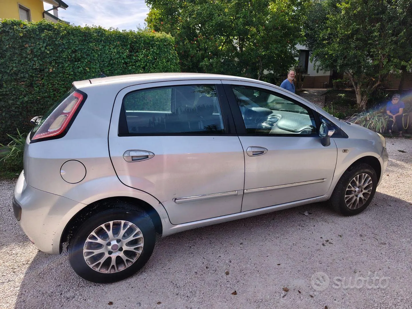 Fiat Punto 2010 photo 4