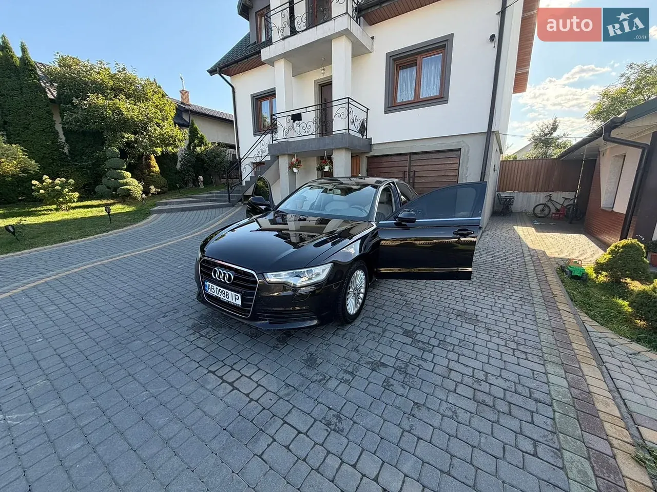 Audi A6 2012 photo 4