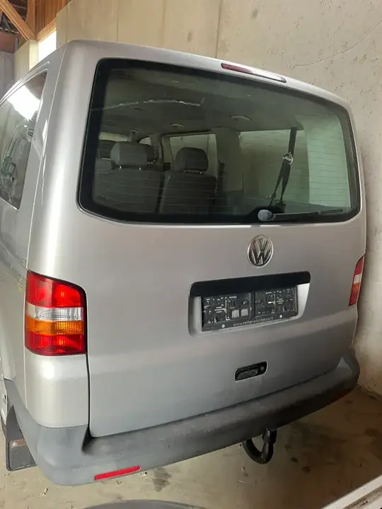 Volkswagen Caravelle 2006 photo 2