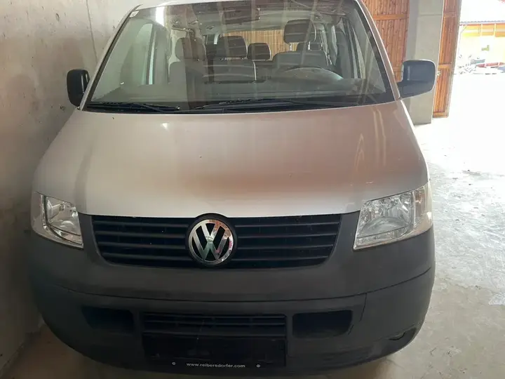 Volkswagen Caravelle