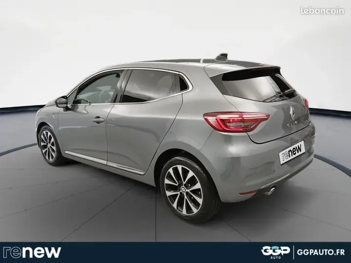 Renault Clio 2023 photo 3
