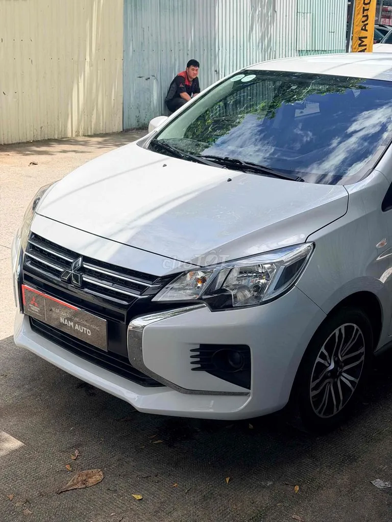 Mitsubishi Attrage 2025 photo 5
