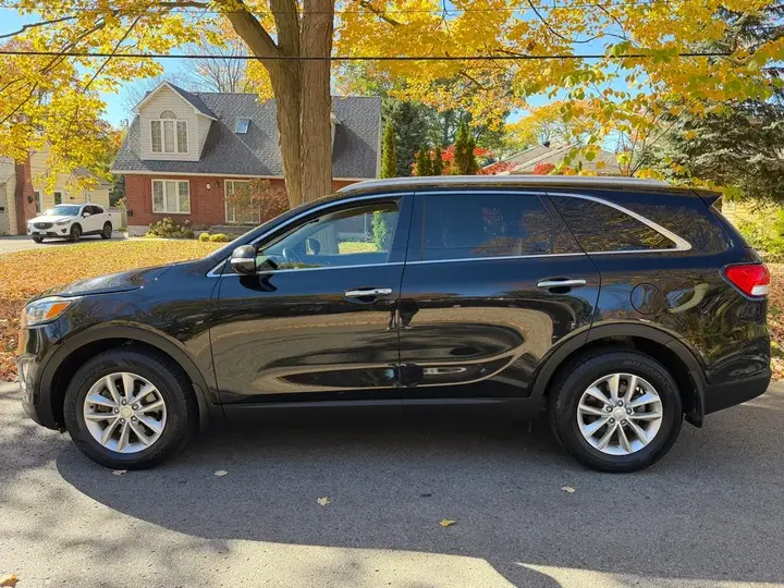 Kia Sorento 2016 photo 5