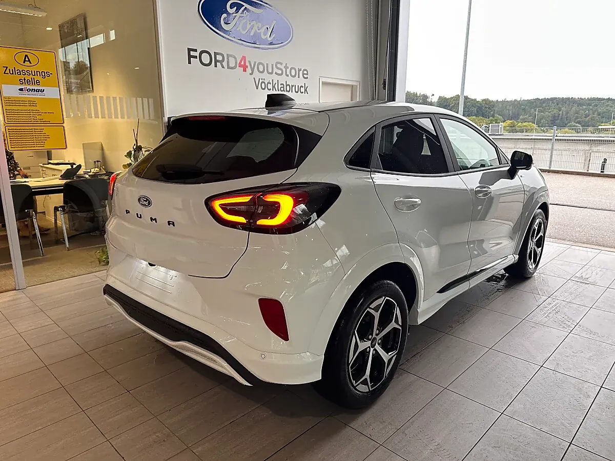 Ford Puma photo 2