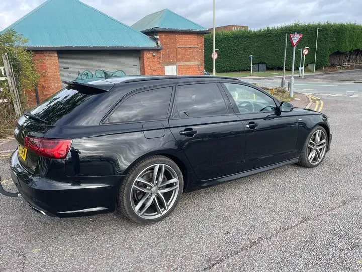 Audi A6 Avant 2017 photo 2