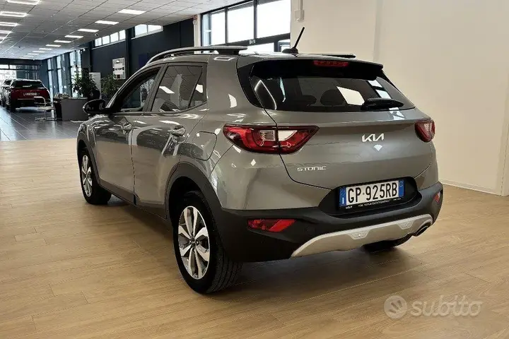 Kia Stonic 2023 photo 5
