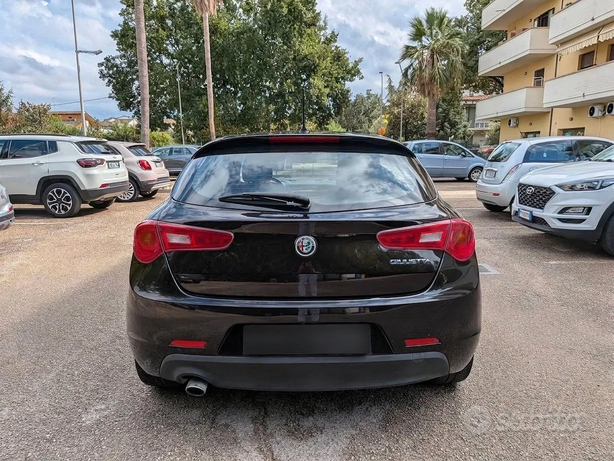 Alfa Romeo Giulietta 2017 photo 3