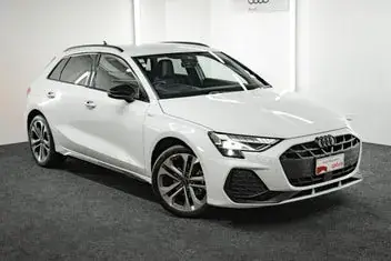 Audi A3 2025 photo 2