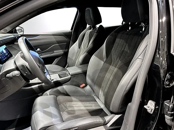 Peugeot 408 2025 photo 4