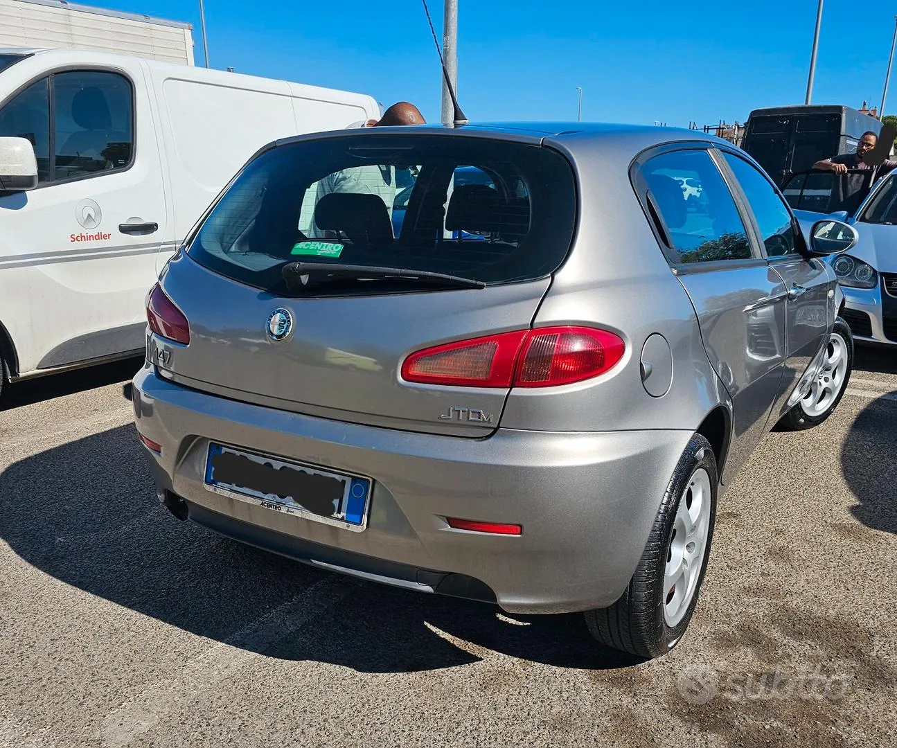 Alfa Romeo 147 2010 photo 2