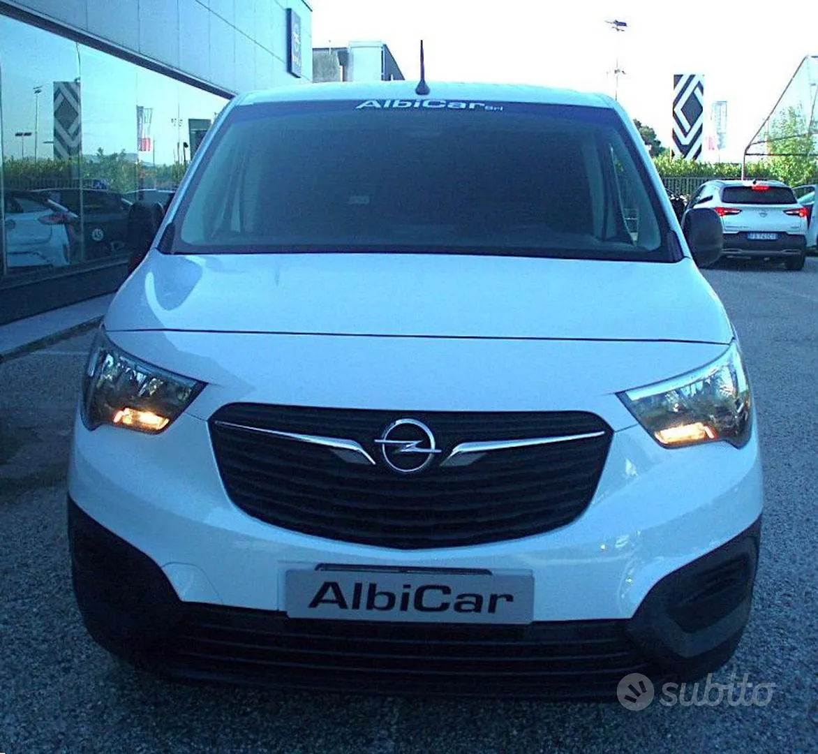 Opel Combo 2023 photo 3