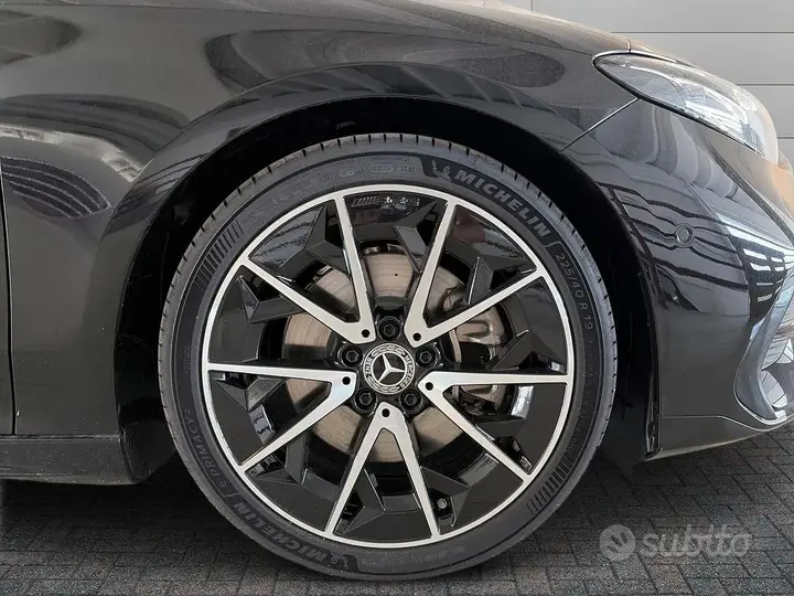Mercedes-Benz Cla 200 photo 5