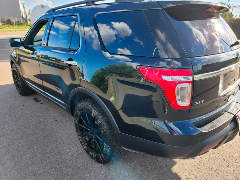 Ford Explorer 2013 photo 4