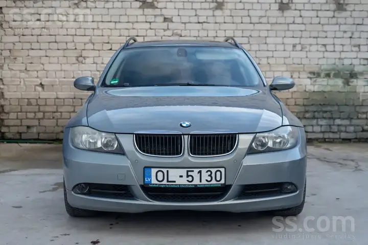 BMW 320D 2006 photo 2