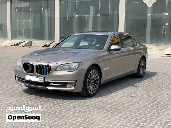 BMW 7 Series 2015 photo 4