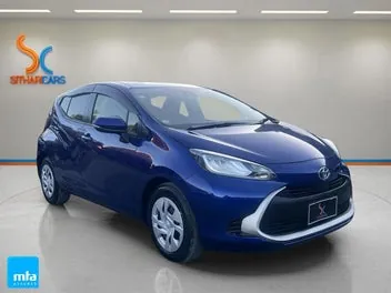 Toyota Aqua 2022 photo 2