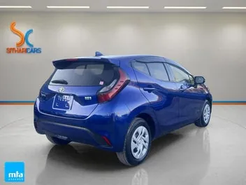 Toyota Aqua 2022 photo 5