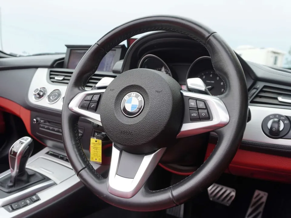 BMW Z4 2010 photo 3