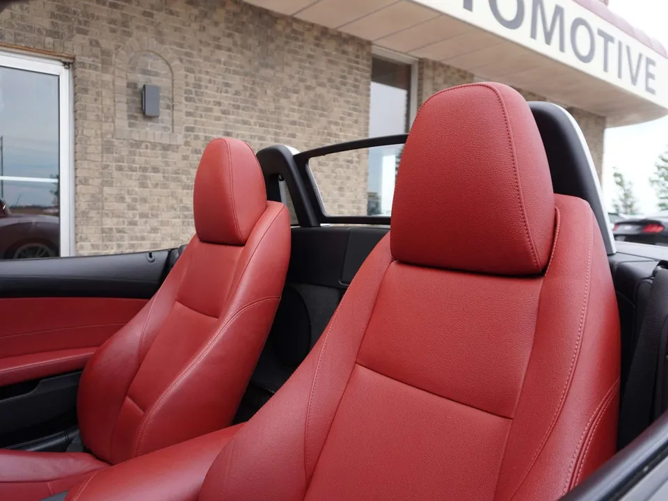 BMW Z4 2010 photo 2