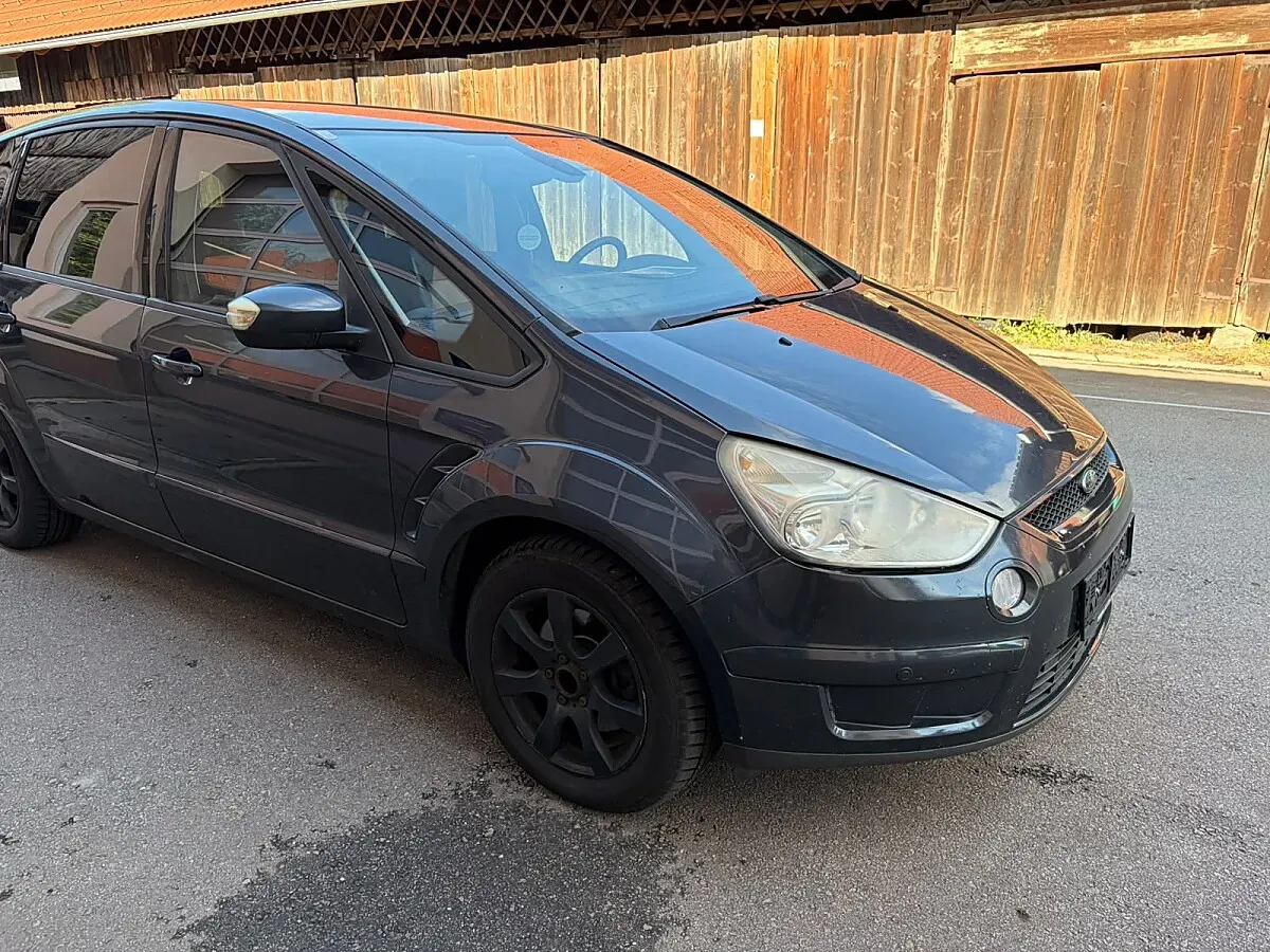 Ford S-Max