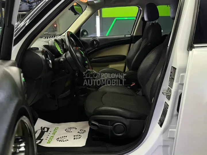 Mini Countryman 2013 photo 2