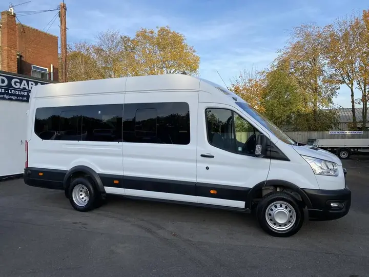 Ford Transit 2021 photo 2