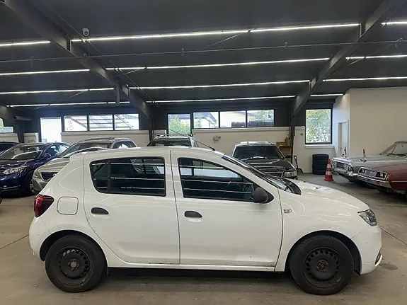 Dacia Sandero 2018 photo 4