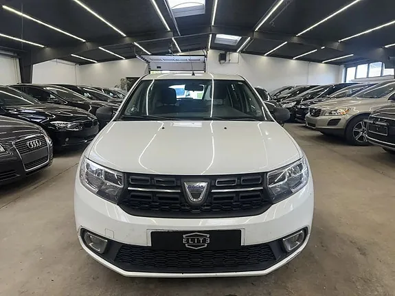 Dacia Sandero 2018 photo 2